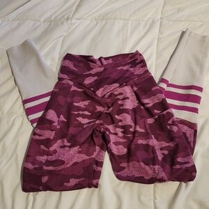 Bombshell sportswear leggings